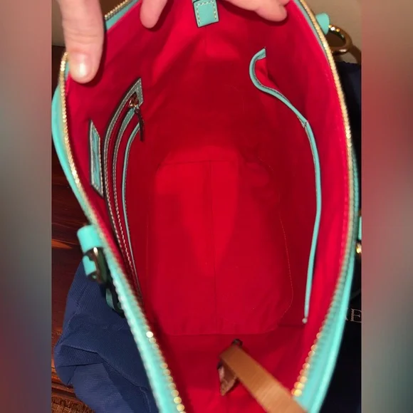 Dooney & Bourke Italian Soffiano leather - Picture 7 of 9